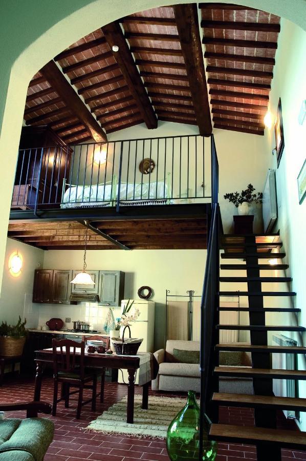 Agriturismo La Burraia Vicino A San Gimignano Gambassi Terme Exterior foto
